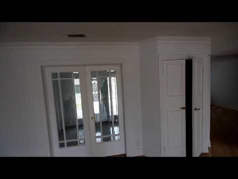 $3.4 Million Greater Toronto Area House Neighbours Want To See Gone