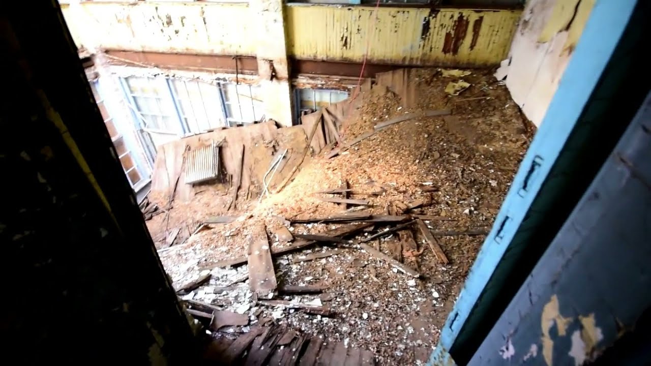 Exploring the London Insane Asylum in London, Ontario (March 2020)