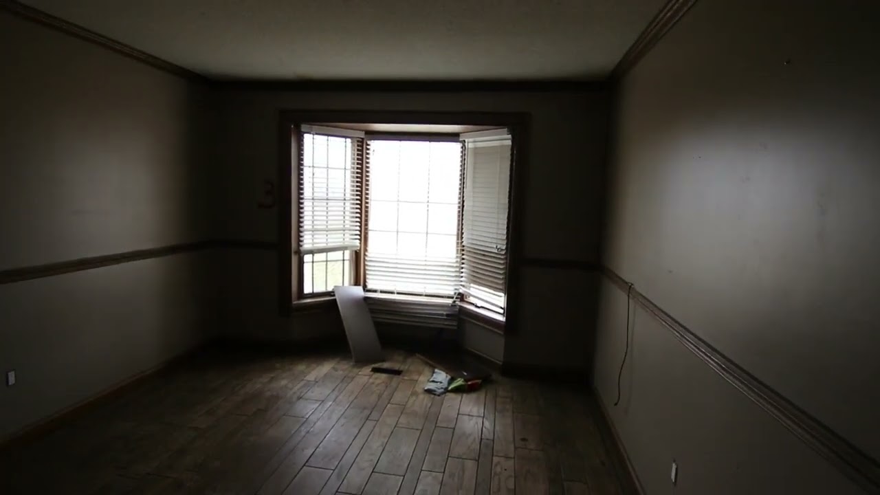 Exploring Mikayla's House - Southern Ontario