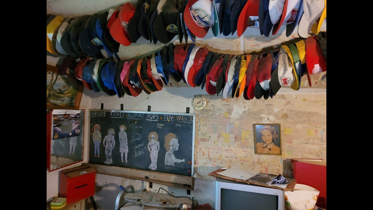 Exploring The Ball Cap Time Capsule House in Ontario, Canada- Built in 1870 and power still on!