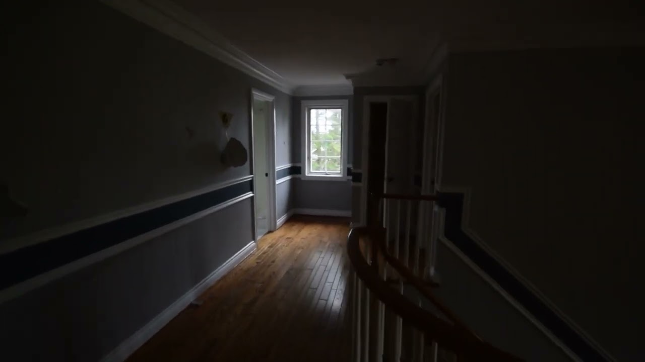 Exploring The London Ontario Abandoned Party Mansion