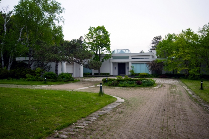 Read more about the article Abandoned Ontario $4.5 Million GTA Mansion
