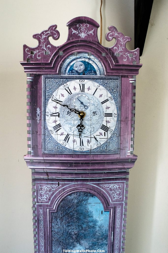 clock maker time capsule house - abandoned and everything left behind in Ontario
