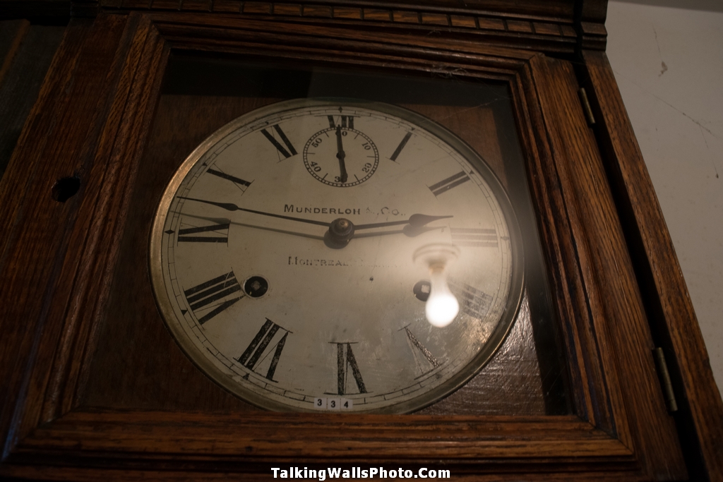 clock maker time capsule house - abandoned and everything left behind in Ontario