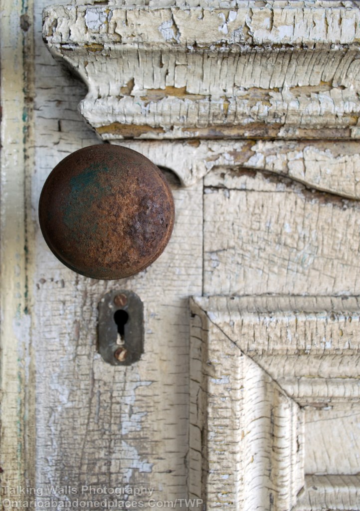 abandoned ontario house - door knob