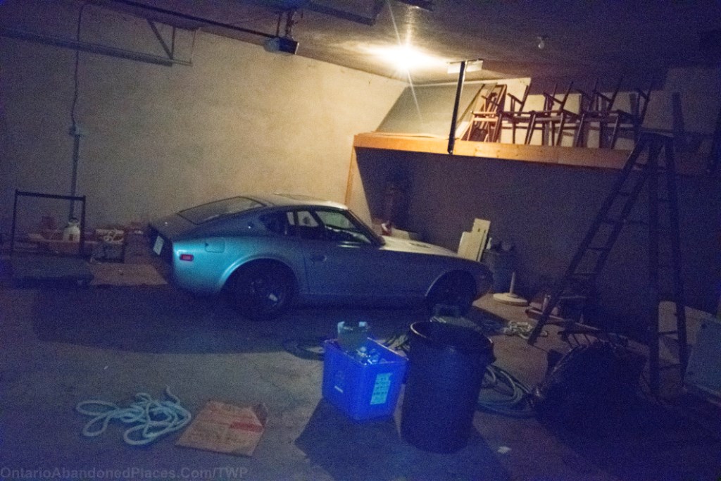 AbandonedOntarioMafiaMansion BongMansion Burlington