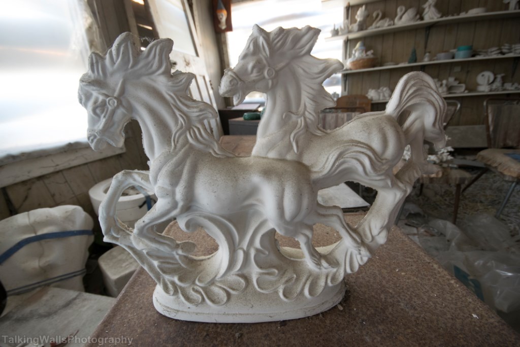 Read more about the article On a Kiln Spree (Abandoned Sudbury Ceramic Store)