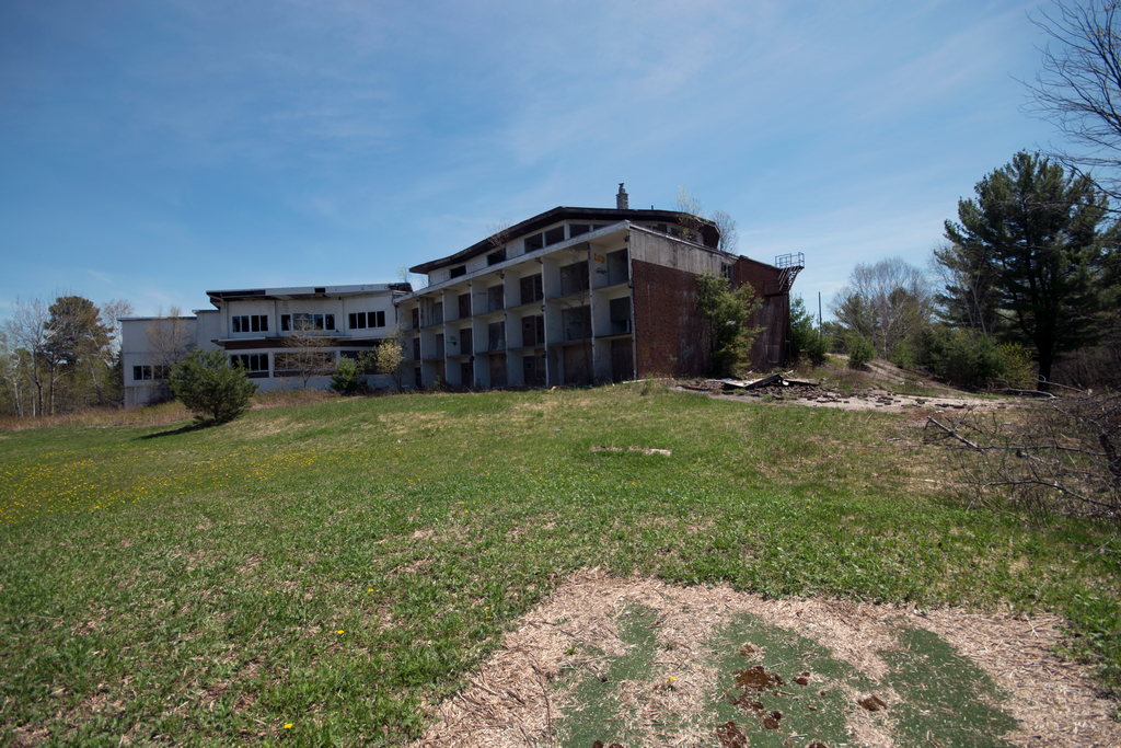 Lookout Inn in Callander, Ontario