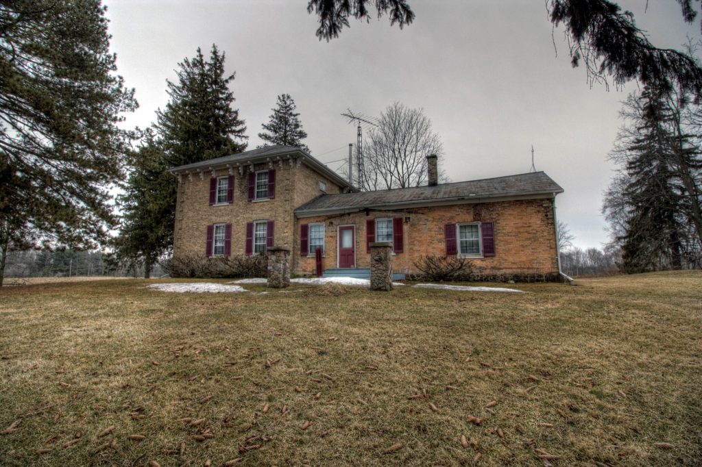 Read more about the article Beautiful Country Living House