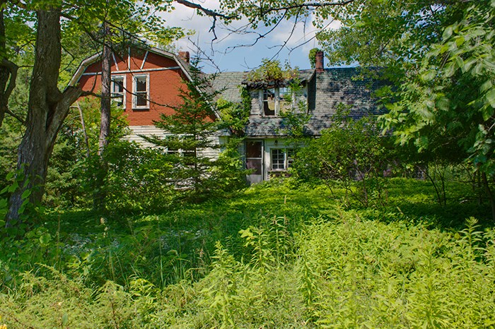 Read more about the article Manitoulin Island Assorted Abandoned Houses
