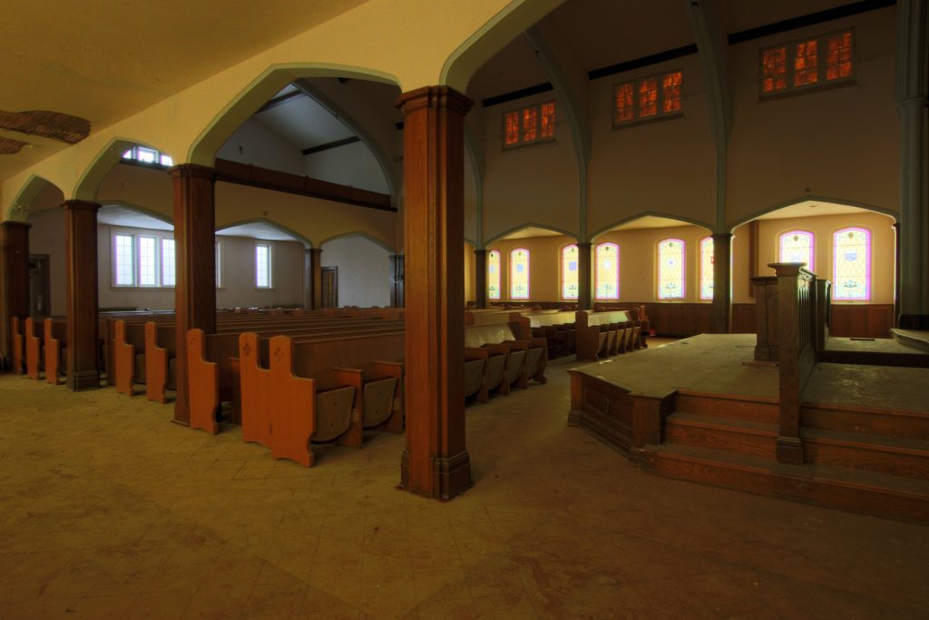 Read more about the article Abandoned Baptist Church in Hamilton, Ontario