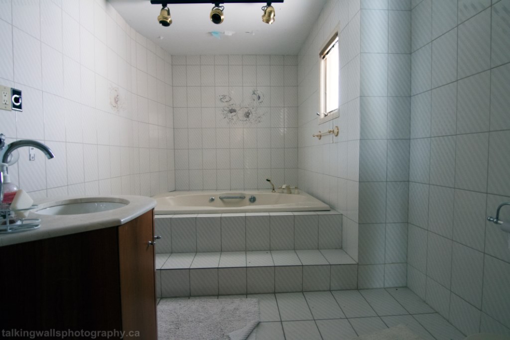 abandoned Markham Ontario house