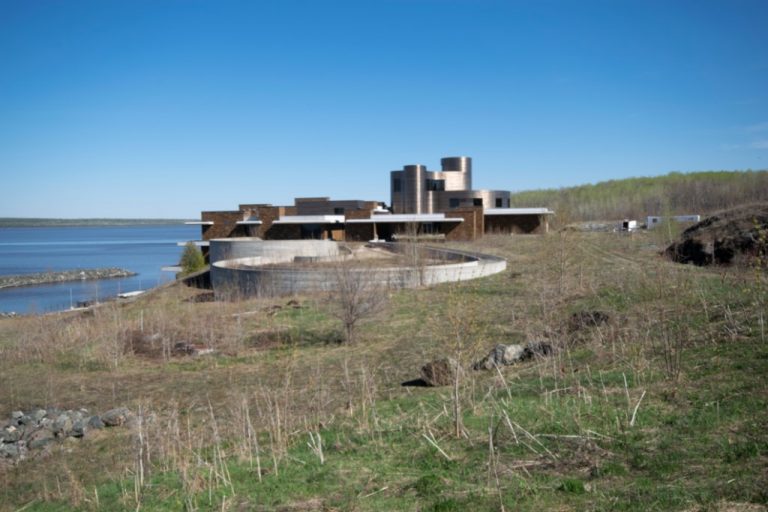 Peter Grant Mansion in Haileybury – Canada’s Largest Mansion