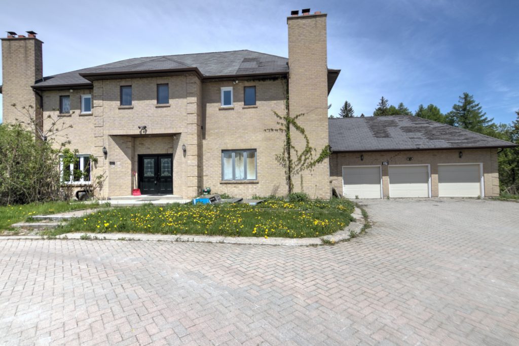 Read more about the article Heinekin House (GTA)
