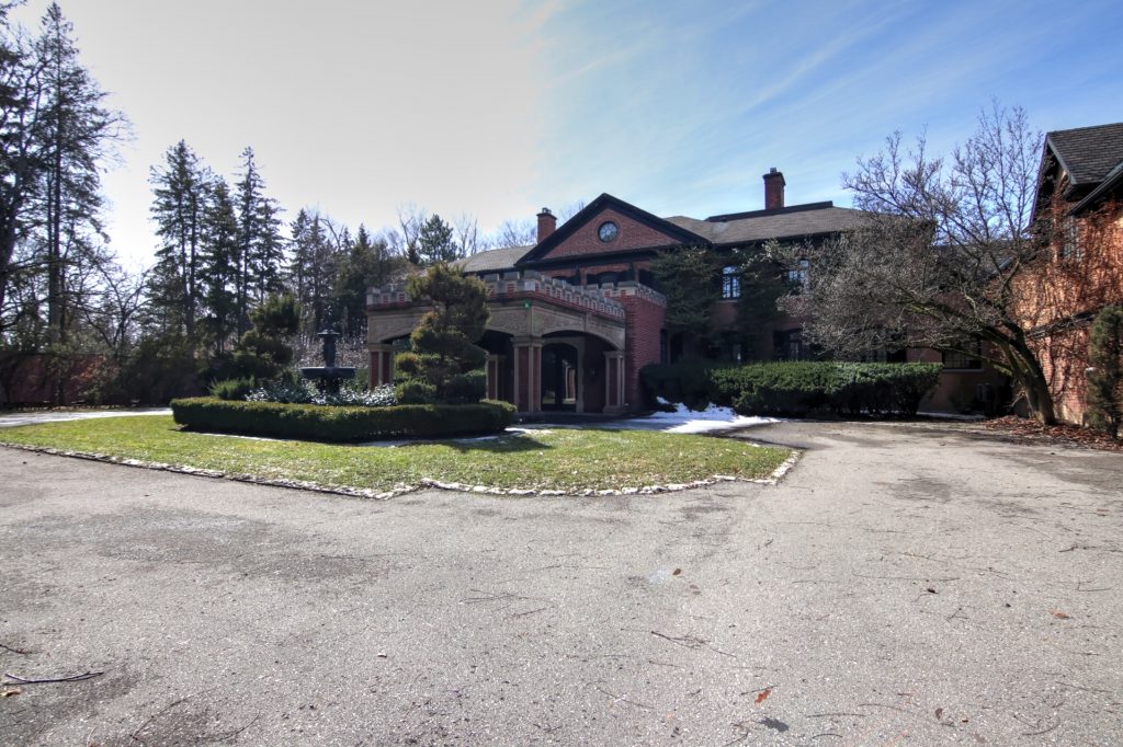 15 Million Toronto Ballroom Mansion