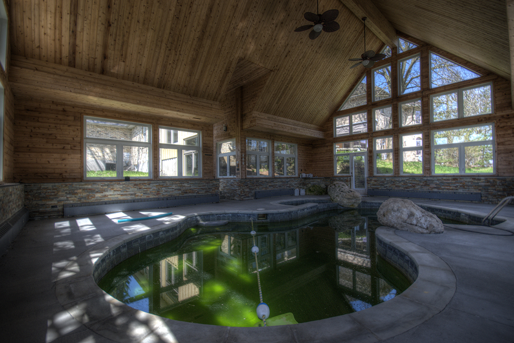 london ontario party mansion indoor pool
