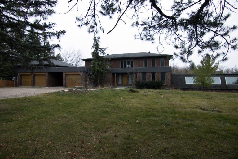 $2.7 Million Abandoned House w/Indoor Pool