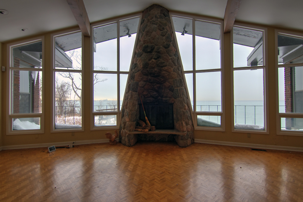 Read more about the article Toronto Totem Pole House