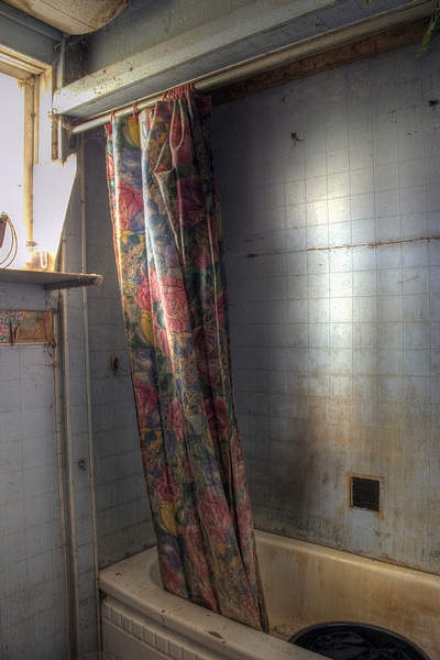 Angels Walk Among Us, abandoned house, Ontario Canada, urban exploring, abandoned photography