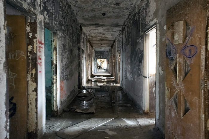Sainte Clothilde de Horton Asylum, abandoned, Quebec, abandoned asylum, abandoned places, haunjted asylum, Quebec abandoned places, urban exploring, urbex, Quebec urbex