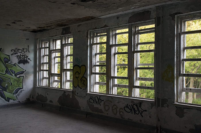 Sainte Clothilde de Horton Asylum, abandoned, Quebec, abandoned asylum, abandoned places, haunjted asylum, Quebec abandoned places, urban exploring, urbex, Quebec urbex
