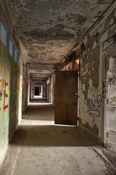 Sainte Clothilde de Horton Asylum, abandoned, Quebec, abandoned asylum, abandoned places, haunjted asylum, Quebec abandoned places, urban exploring, urbex, Quebec urbex